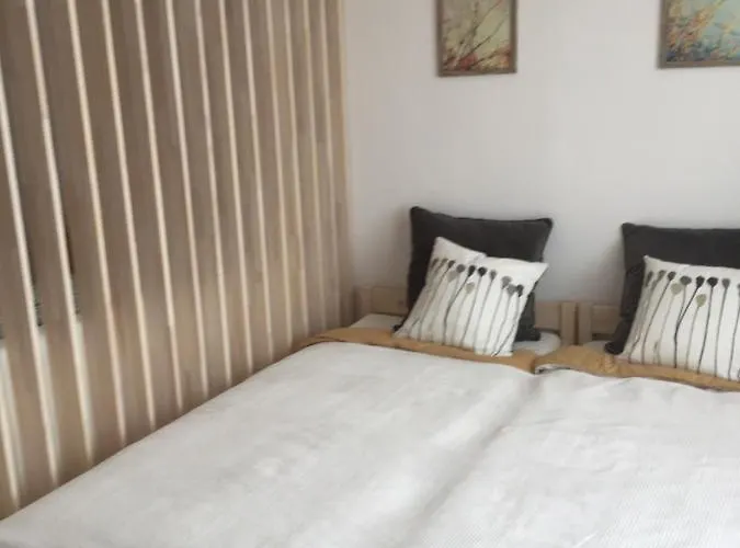 Deli Oldal Vendeghaz Apartament