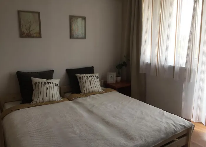 Apartament Deli Oldal Vendeghaz