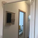 Διαμέρισμα Deli Oldal Vendeghaz *