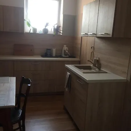 Déli Oldal *